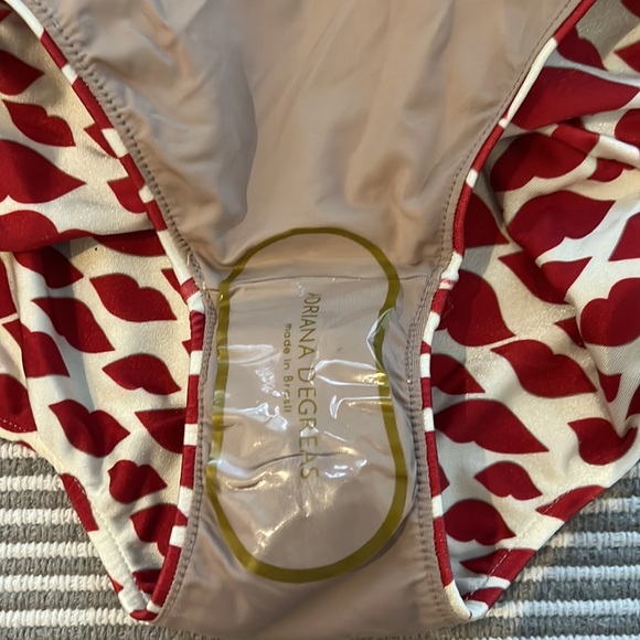 Adriana Degreas swimsuit with removable belt - Picture 6 of 6